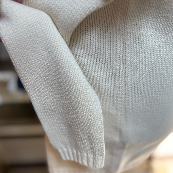 TOMMY HILFIGER CREAM TURTLENECK VINTAGE EMBROIDERED CREST PREPPY SWEATER SZ S-M - Picture 10 of 15